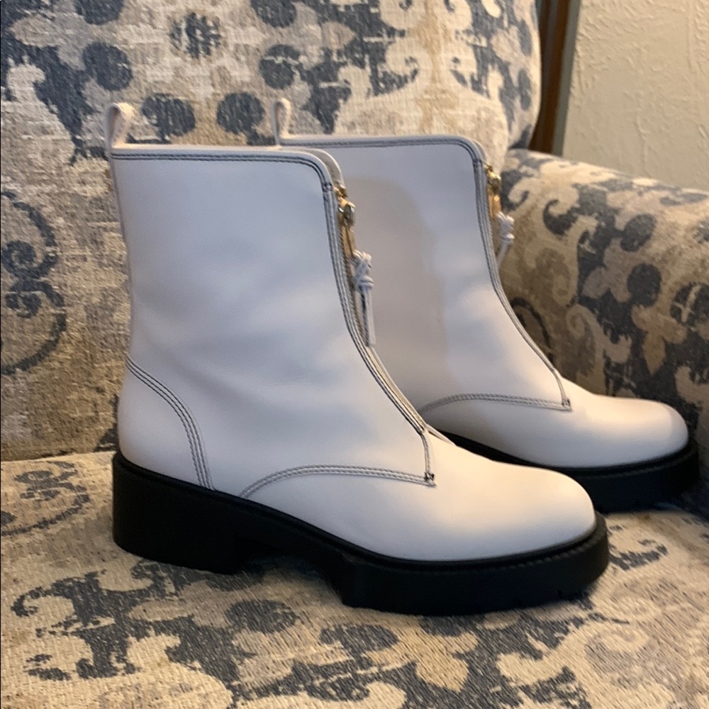 Coach Cream and Black Ankle Booties with Leather Finish - Picture 2 of 5
